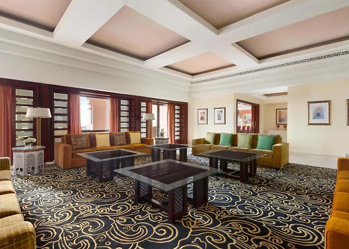 Al Husn Hotel Muscat
